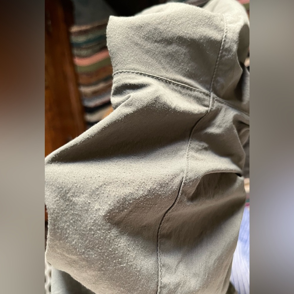 Royal Robbins Discovery Bermuda Shorts 8 - Picture 7 of 7